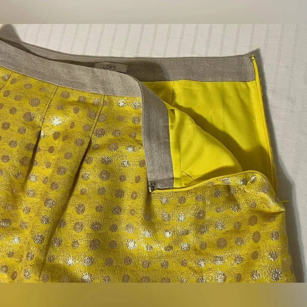 Ann Taylor LOFT Yellow Metallic Polka Dot Pleated Mini Skirt Sz 6 R1
